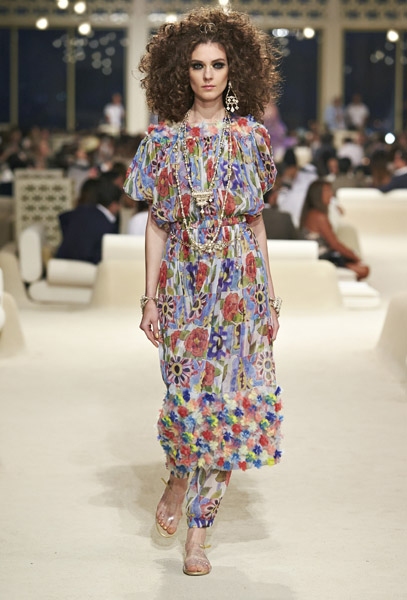 Chanel-Cruise-Resort-2015-Collection-55_600px
